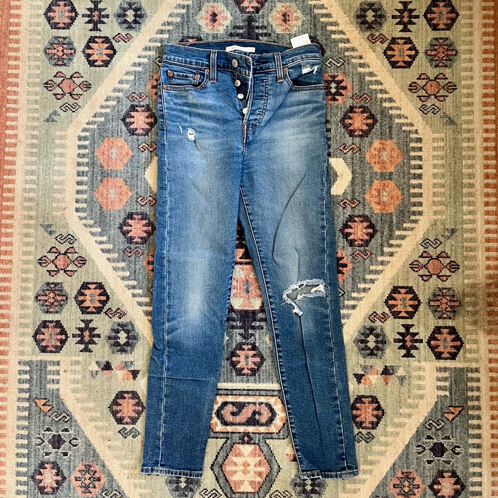Levi’s wedgie skinny jeans